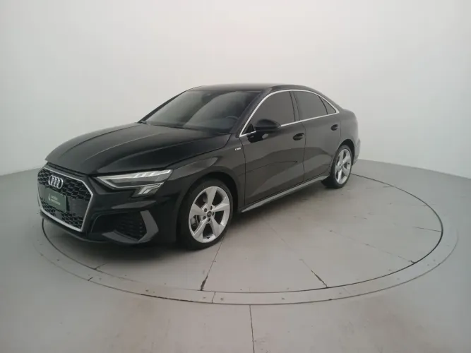 Audi A3 Sedan S-line 2.0 TFSI S-tronic 2024