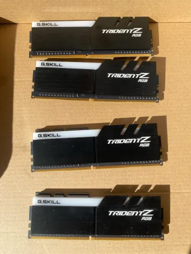 Memória RAM 32GB (4x8GB) G.Skill Trident Z RGB 3600MHz