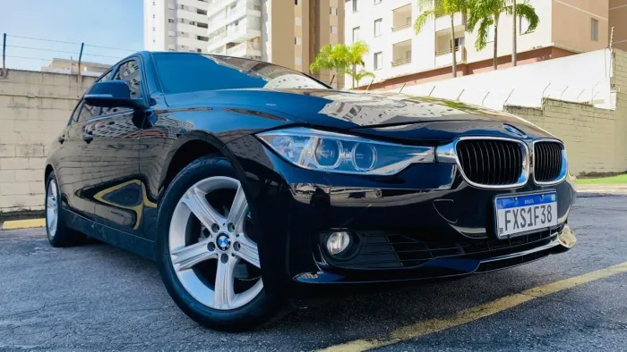 BMW 320I A 2.0 Turbo/activeflex 16V 184cv 4P 2015