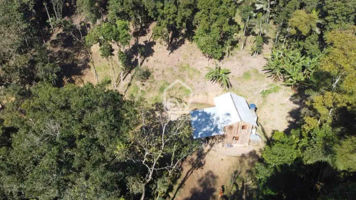 Propriedade Rural às Margens da BR 280 em Corupá, SC