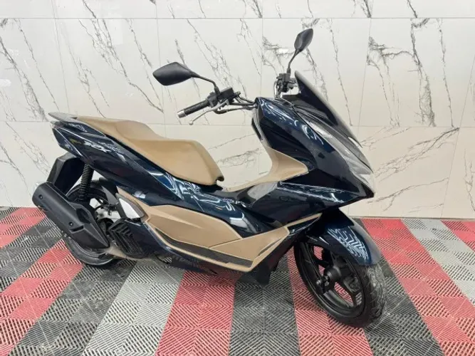 Honda PCX 160 DLX 2025/25