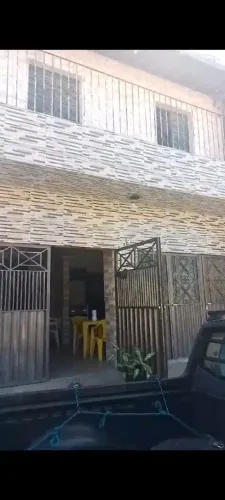 Vendo 2 casa, ambas com 2 quartos, 1 banheiro