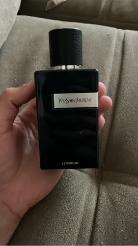 y le parfum 50 disponível 