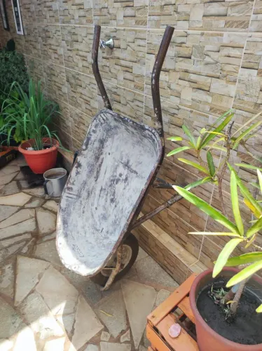 Carrinho de mão