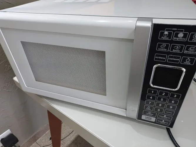 MICROONDAS PHILCO BEM NOVO ESTOU NA ZN BAIRRO PQ NOVO MUNDO 