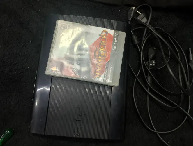 PS3 super slim com defeito