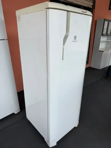 Hoje barato geladeira Frost free entrego garantia otima