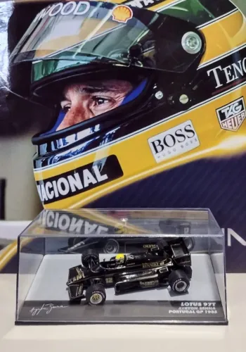 Miniatura Formula 1 Lotus 97T Portugal GP 1985 Ayrton Senna