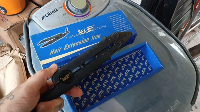 Pinça para colocação de mega hair 