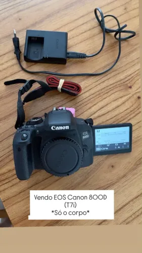 Câmera fotográfica EOS Cânon 800D (T7i)