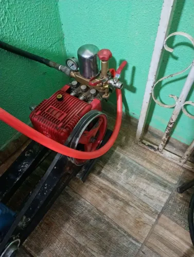 Bomba pra lava jato