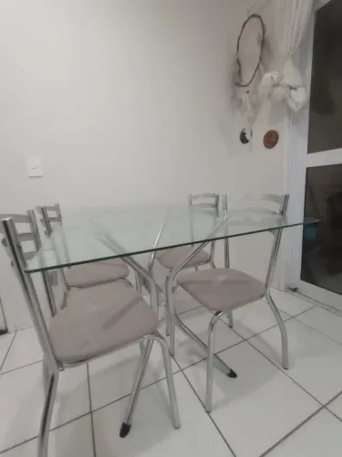 Mesa de vidro 4 lugares