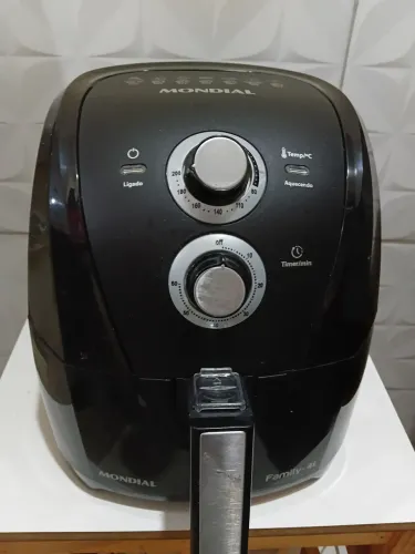 Air frayer mondial 4L 110v
