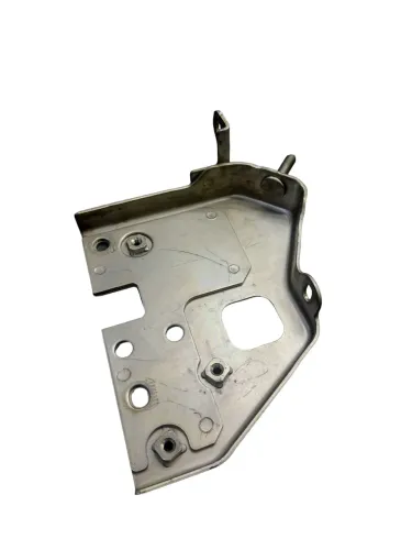 Suporte Lateral Cabeçote L.d Hilux 2.8 Srx 2021 