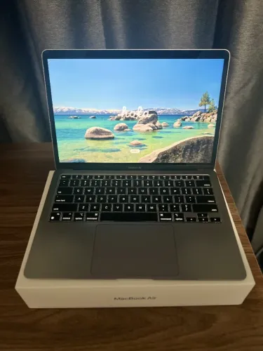 MacBook Air M1 256GB 8GB RAM Estado de Novo Sem Marcas