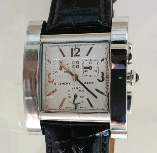 Relógio Givenchy Paris Cronógrafo Swiss - Não é Gucci Guess H.Stern Armani Boss CK Cartier