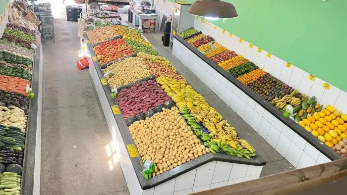 Vendo Sacolão Bairro Rosaneves Valor a combinar 