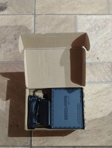 ROTEADOR MIKRO TIK HEX S 5 PORTAS