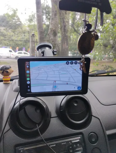 Vendo multimídia com câmera de ré