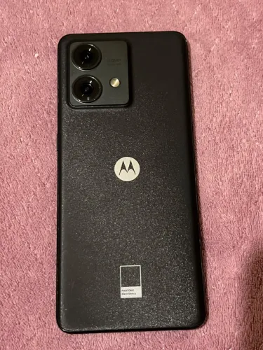 Motorola Edge 40 Neo 256GB ? Com avarias
