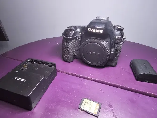 camera canon 80d