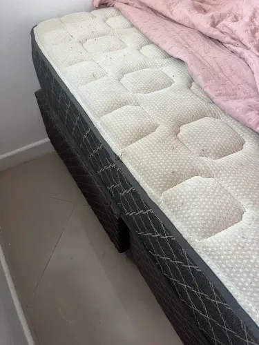 Colchão Queen