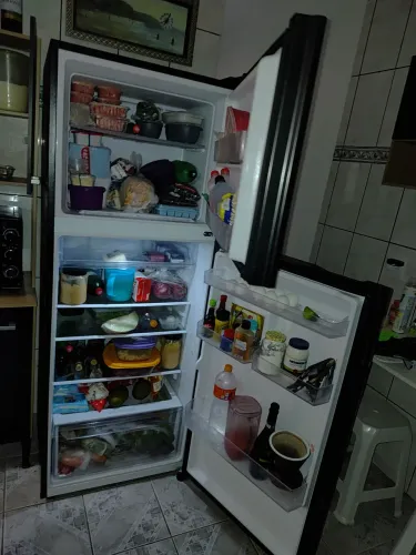 GELADEIRA SANSUNG 401 L, FROST.FREE, TECNOLOGIA INVERTER, IGUAL A ZERO, PRETA - LINDA =0KM