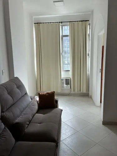 Apto 3  quartos - mobiliado  Rua Domingo Ferreira em Copacabana - Rio de Janeiro - RJ