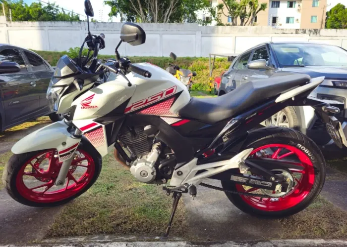 Moto CB 250 - 17mil