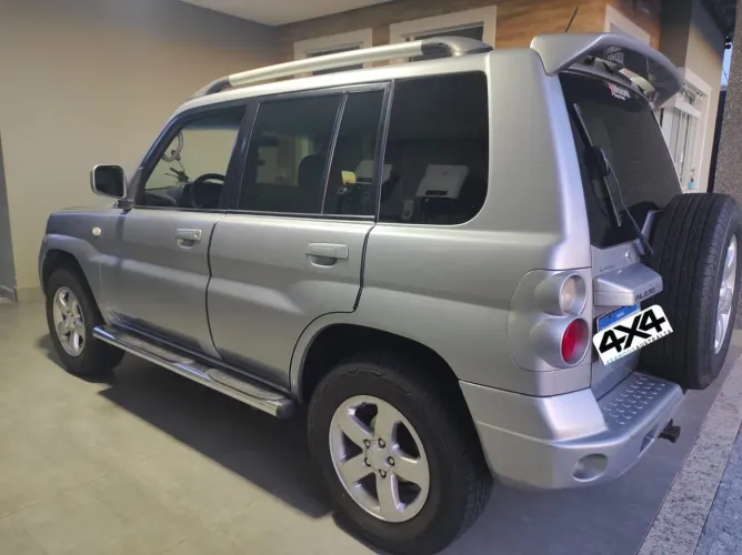 Mitsubishi Pajero TR4 2.0/ 2.0 Flex 16V 4X4 Mec. 2009