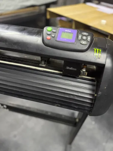 Plotter Foison c48L com corte de contorno