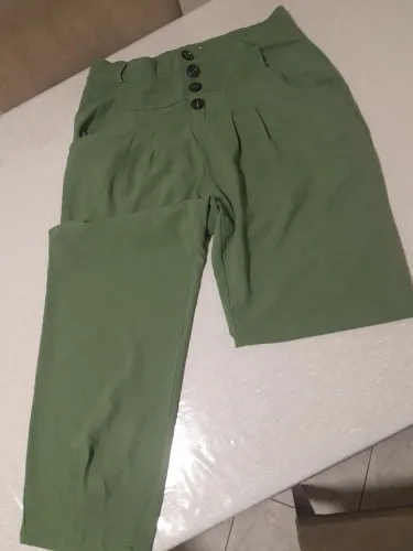 Calça Feminina Alfaiataria Verde Tecido Molinho