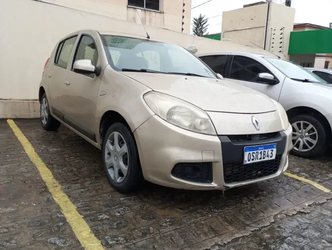 Renault Sandero Privilège Hi-flex 1.6 8V 5P 2013