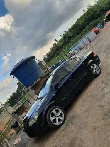 Troco rodas 17 por 16 apenas