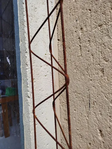 Triliça e ferro armado