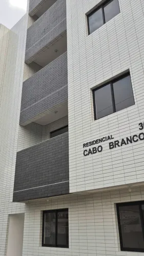 Apartamento Novo, 60m², 2 quartos, suite, 2 banheiros, varanda, 3min do Mang. Shopping