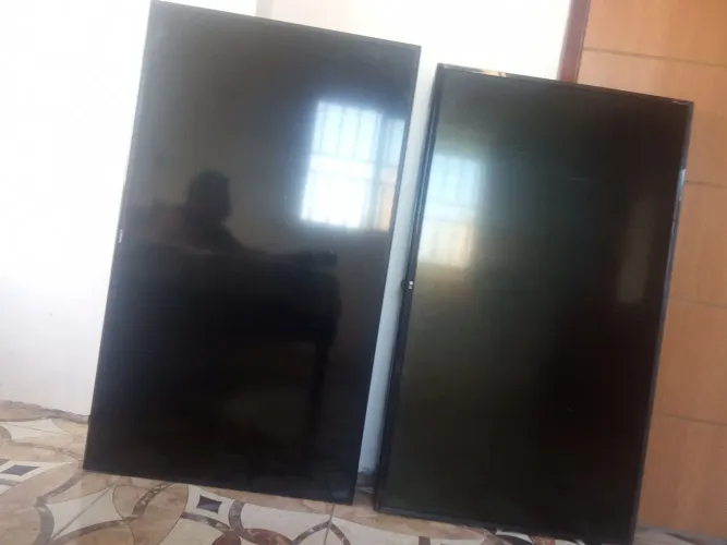 Vendo 2 tv's. * -luis