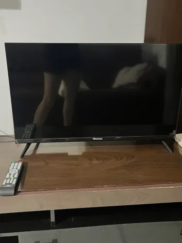 TV 32 polegadas com defeito 