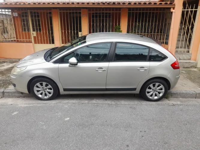 Citroen C4 GLX 1.6 Flex 16V 5P Mec. 2012