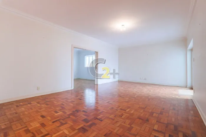 Apartamento a venda em Higienópolis com 3 quartos, sendo 1 suíte e 2 vagas