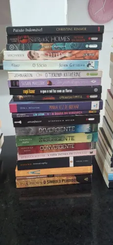 Livros 25 reais