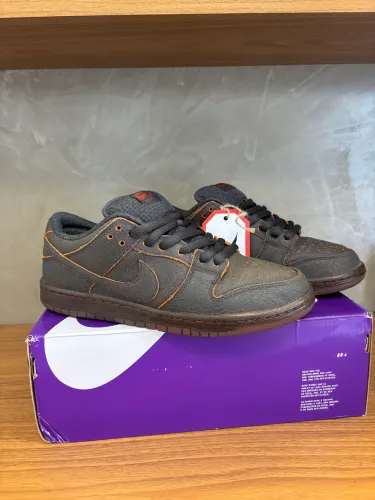 Nike dunk SB krampus 2025
