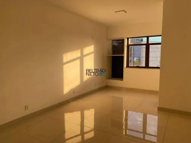 Sala Comercial a venda na Raja Gabaglia, BH.