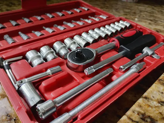 Kit Ferramentas com 46 peças - NOVO