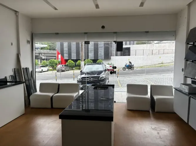 Imóvel para aluguel possui 41 metros quadrados em Barbalho - Salvador - BA