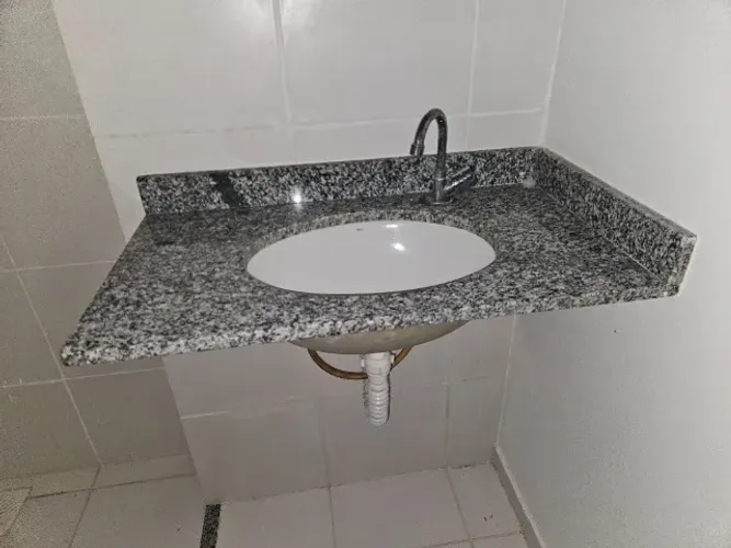 Cuba Deca + Tampo de granito para banheiro.