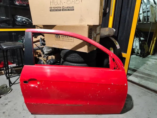Porta dianteira direita Saveiro G5 G6 G7 G8 