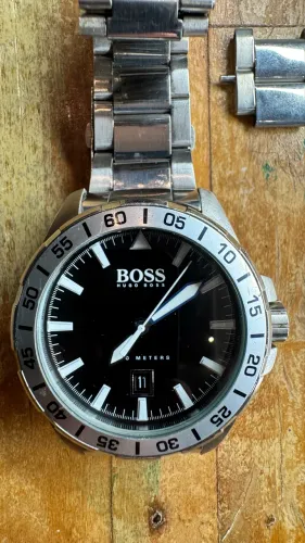 Relógio masculino Hugo Boss -perfeito 