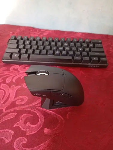 Kit Teclado mecânico e Moser X11