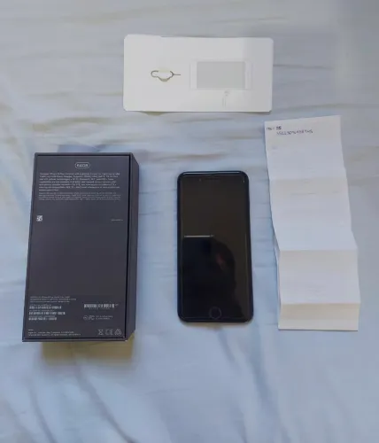 Iphone 8 Plus 64g.